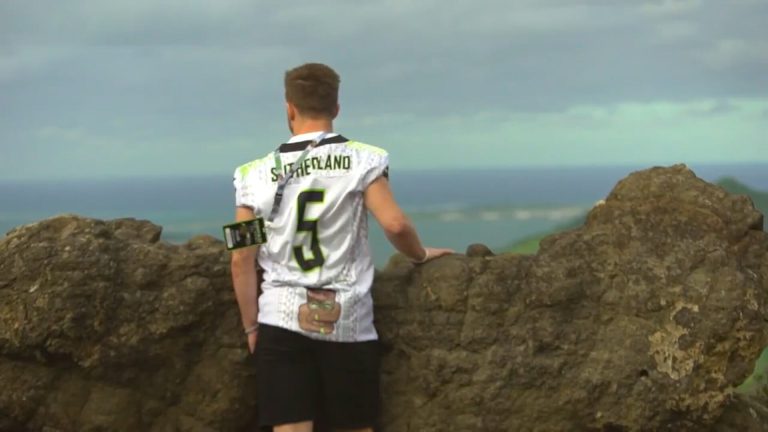 Hawaii Tiki Bowl Athletes Sightseeing